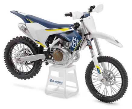 Miniatuur Motor Maisto Husqvarna FC 450 1:18